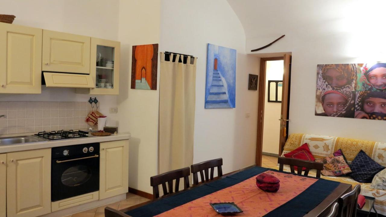 - B&B "Centro Antico" - เนเปิลส์ ภายนอก รูปภาพ