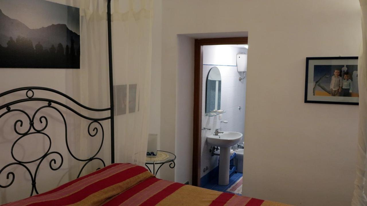 - B&B "Centro Antico" - เนเปิลส์ ภายนอก รูปภาพ