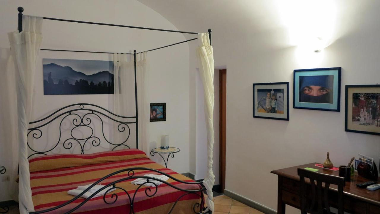 - B&B "Centro Antico" - เนเปิลส์ ภายนอก รูปภาพ
