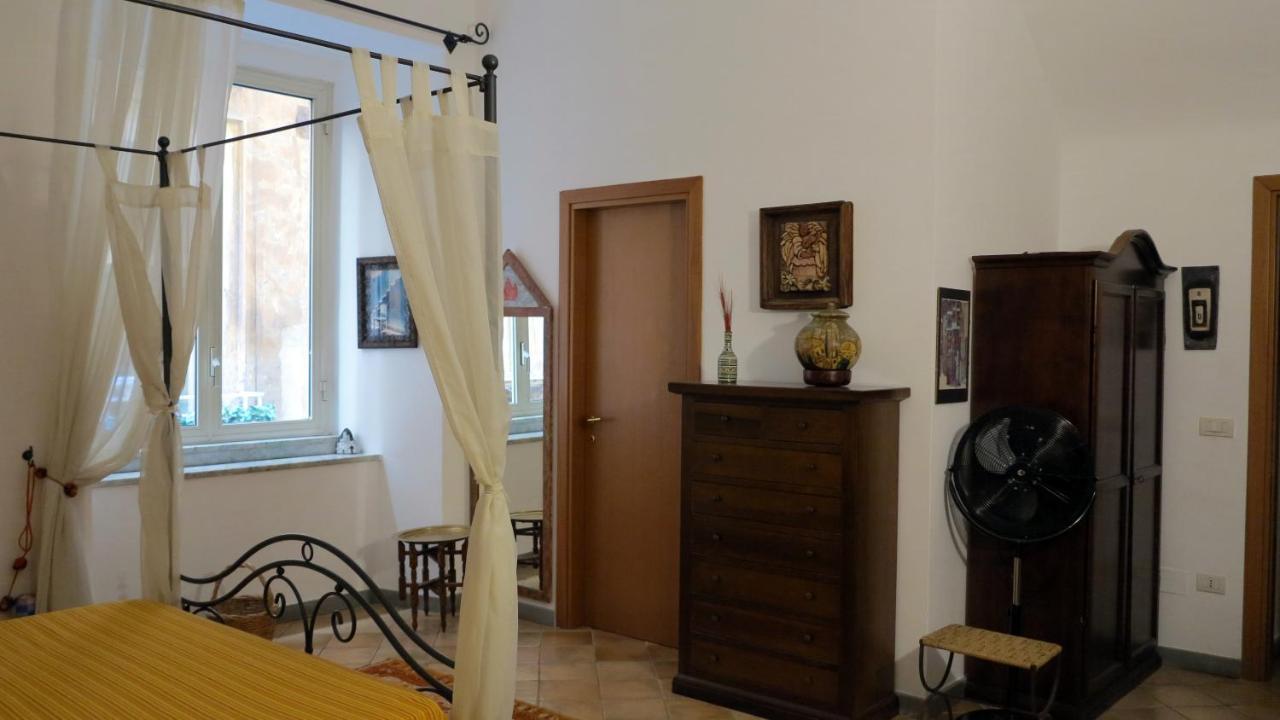 - B&B "Centro Antico" - เนเปิลส์ ภายนอก รูปภาพ