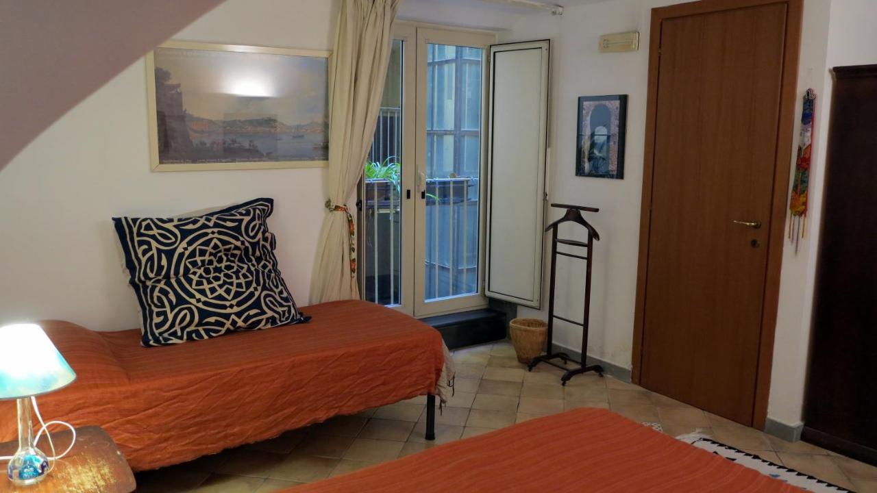 - B&B "Centro Antico" - เนเปิลส์ ภายนอก รูปภาพ